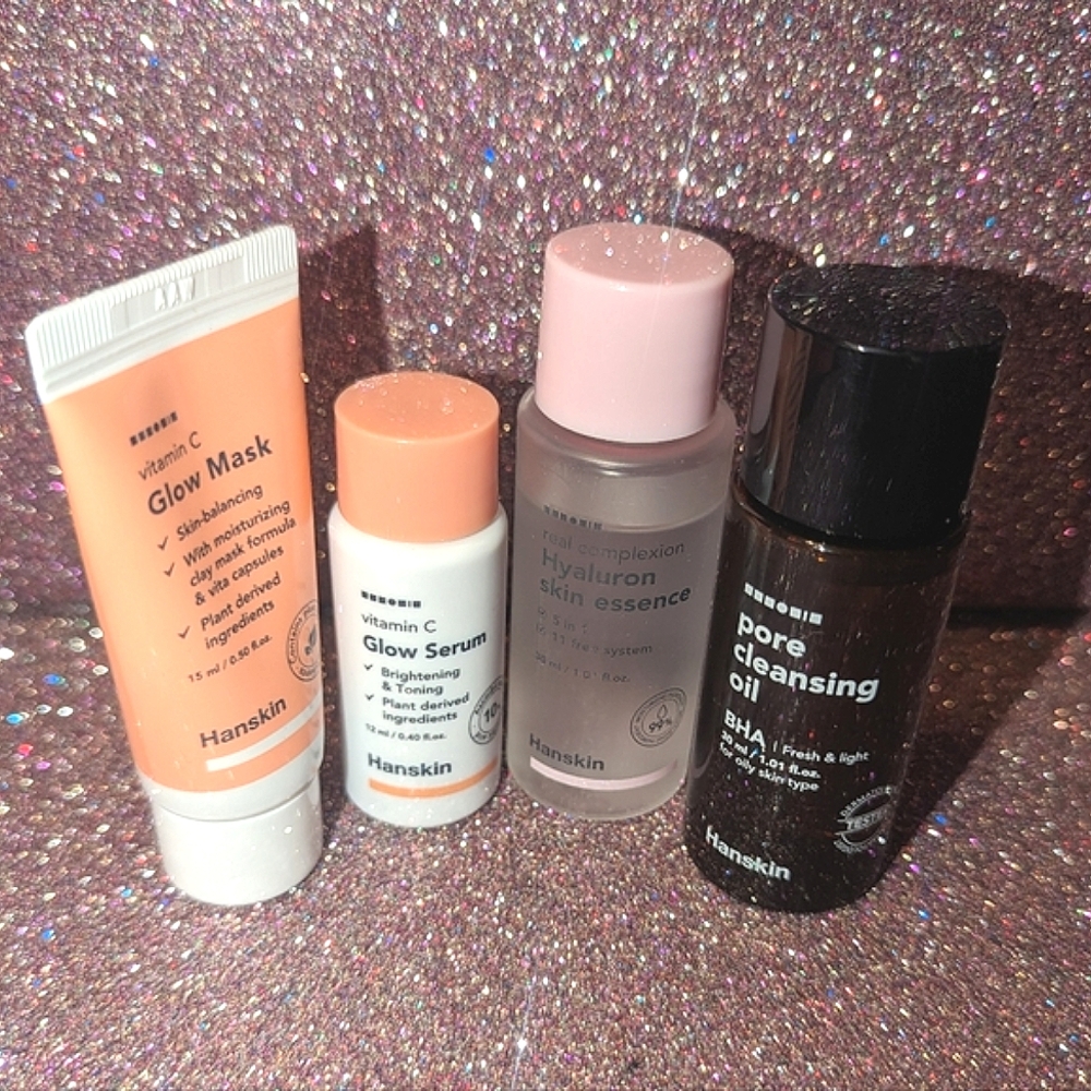 Hanskin Discovery Kit Bundle Glow Serum Glow Mask Cleansing Oil Skin Essence